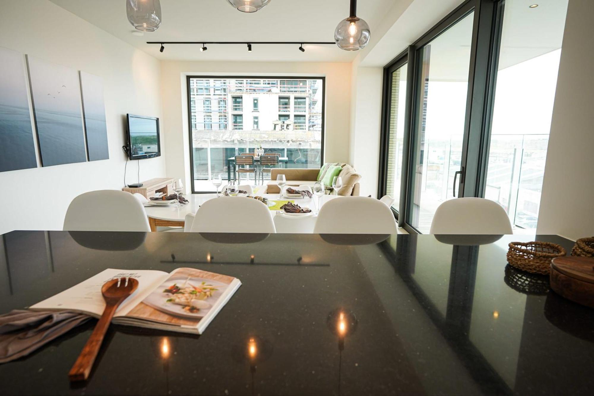 Huswell - Beautiful Apartment With Communal Pool And Gym Ostend Exterior foto