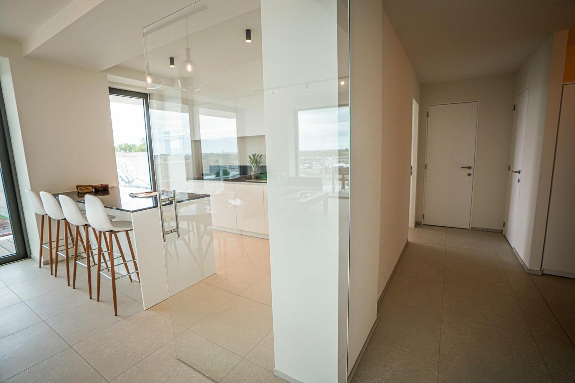 Huswell - Beautiful Apartment With Communal Pool And Gym Ostend Exterior foto